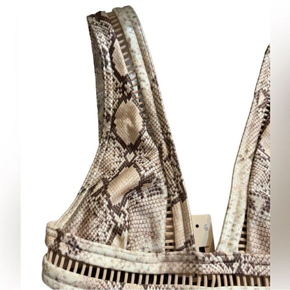 Zimmermann NWT Bellitude Ladder Bikini Top Snake
Print Size 2-4 - Picture 8 of 12